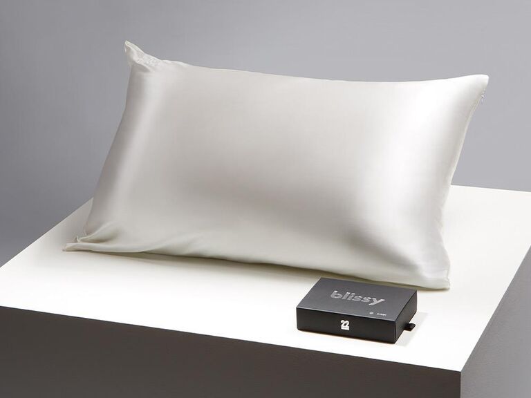 blissy silk pillowcase