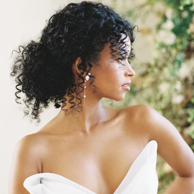 Voluminous curls wedding hairstyle for medium length hair