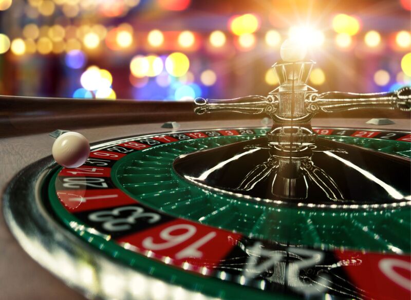 Glitz, Glitter, and Gambling - bachelorette party theme idea