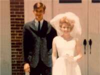 Dolly Marries Carl Dean