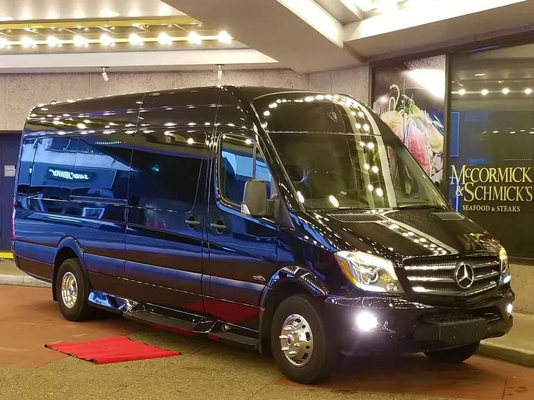 E350 Transportation, Inc wedding transportation in Cincinnati, Ohio