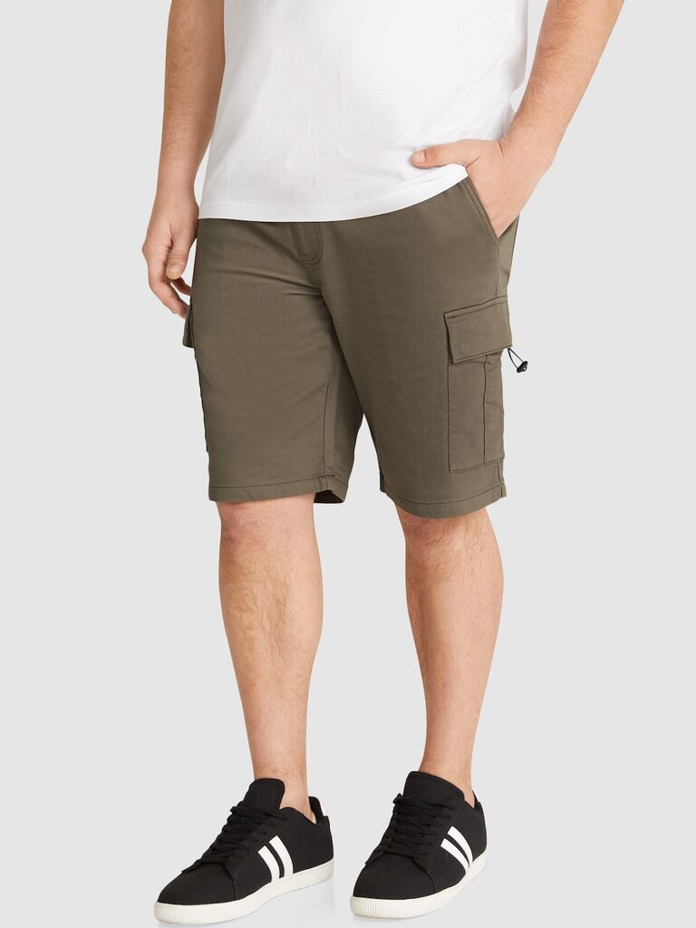 Knee-length Khaki shorts from Johnny Big