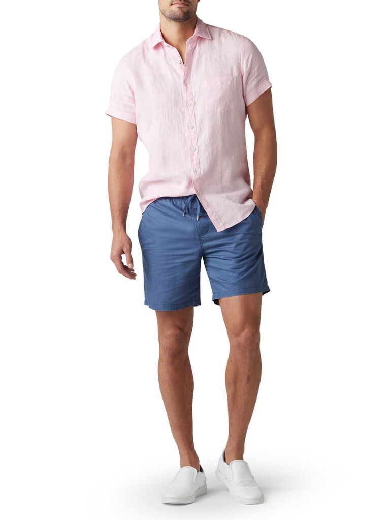pink linen button-down men's summer engagement photo outfit