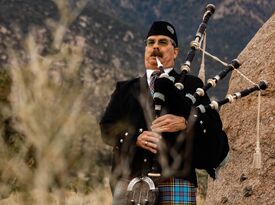 Gary Guth -Professional Bagpiper - Bagpiper - Richboro, PA - Hero Gallery 1